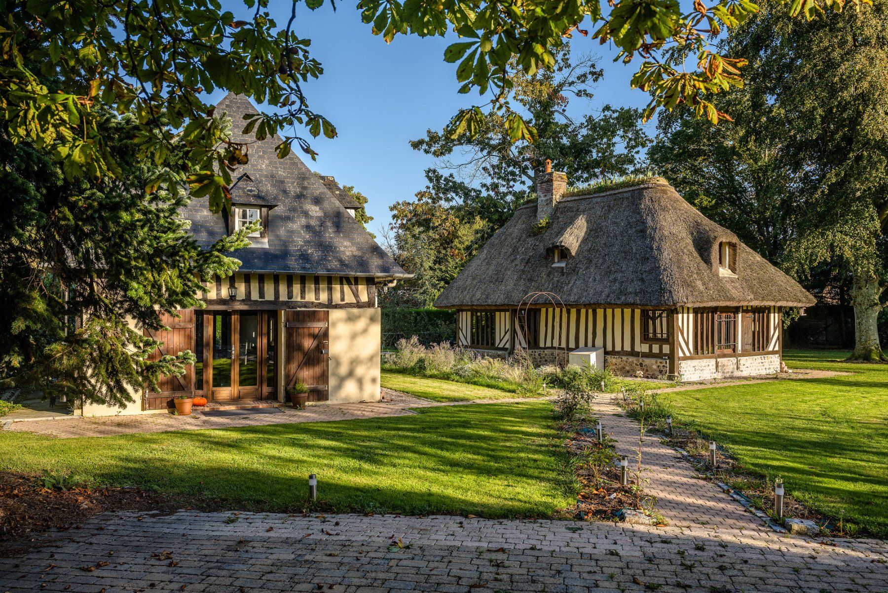 familial calvados location honfleur