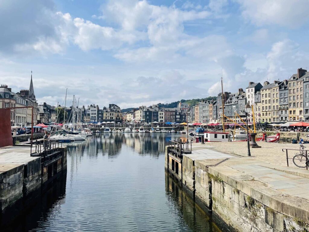 gite group normandie location honfleur surroundings family activities
